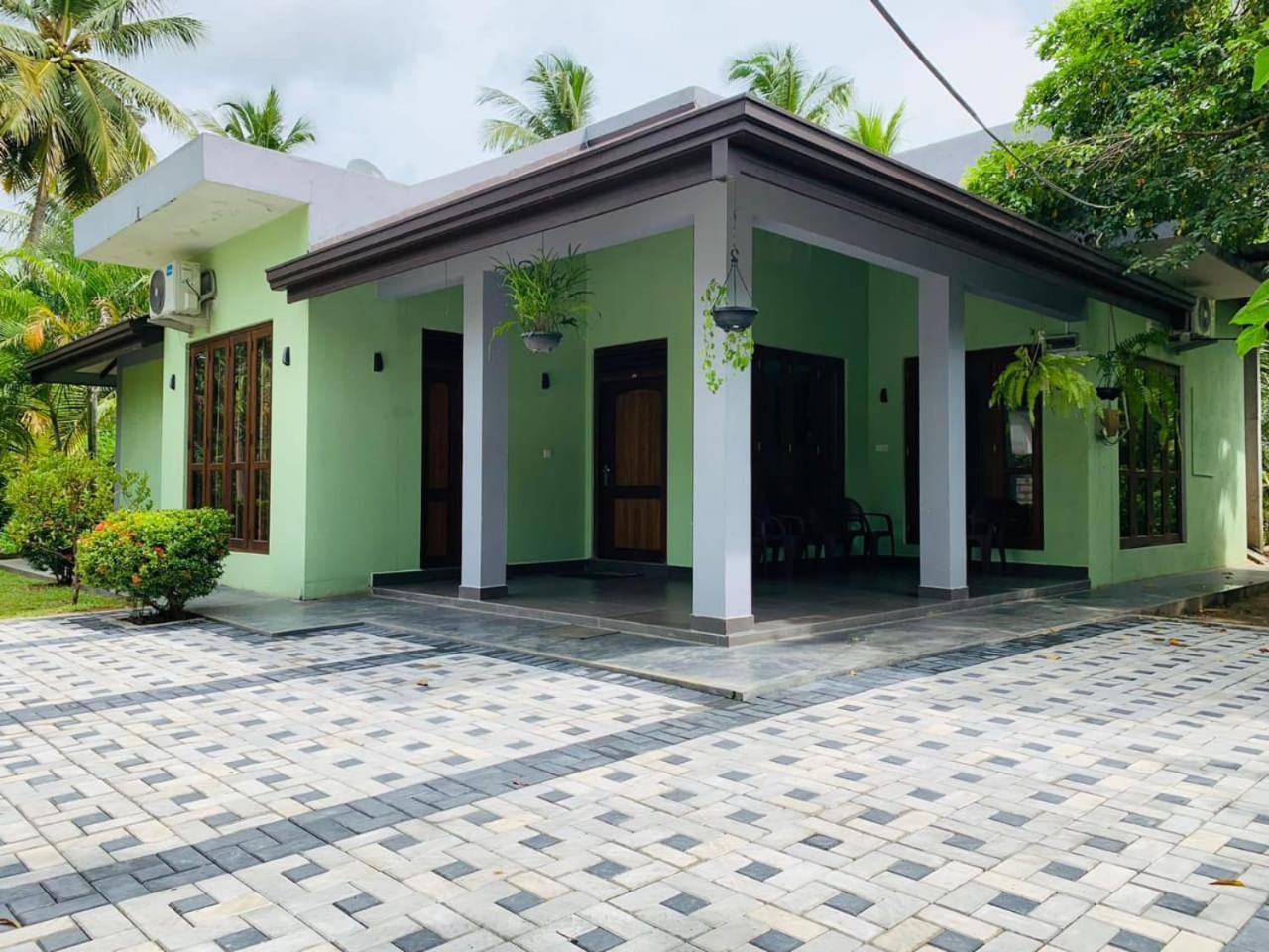 The Paramount Lodge Polonnaruwa Bagian luar foto