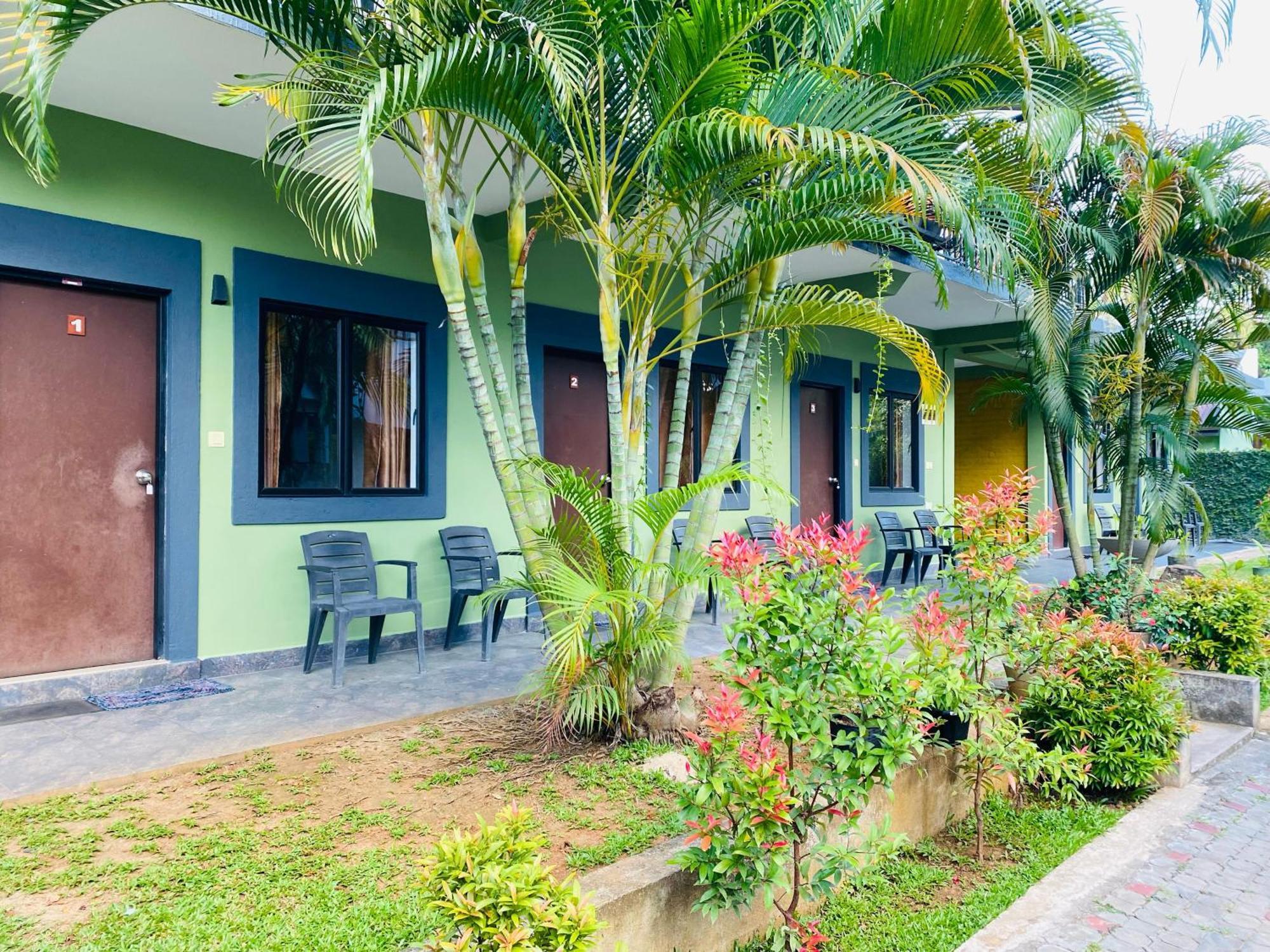 The Paramount Lodge Polonnaruwa Bagian luar foto